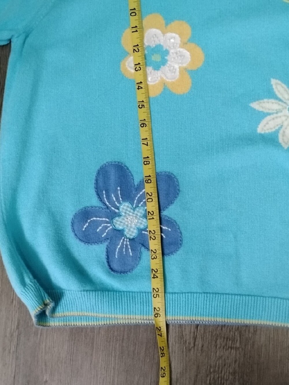 Alfred Dunner Turquoise Floral Appliqué Short Sleeve Top - Picture 10 of 12